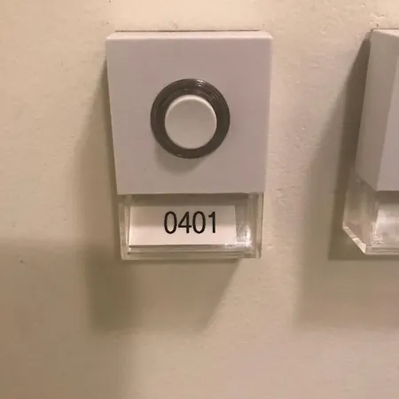 Livorno With Private Parking Appartement Nieuport